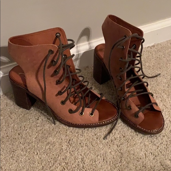 free people lace up 3.5 block heel - Picture 4 of 10